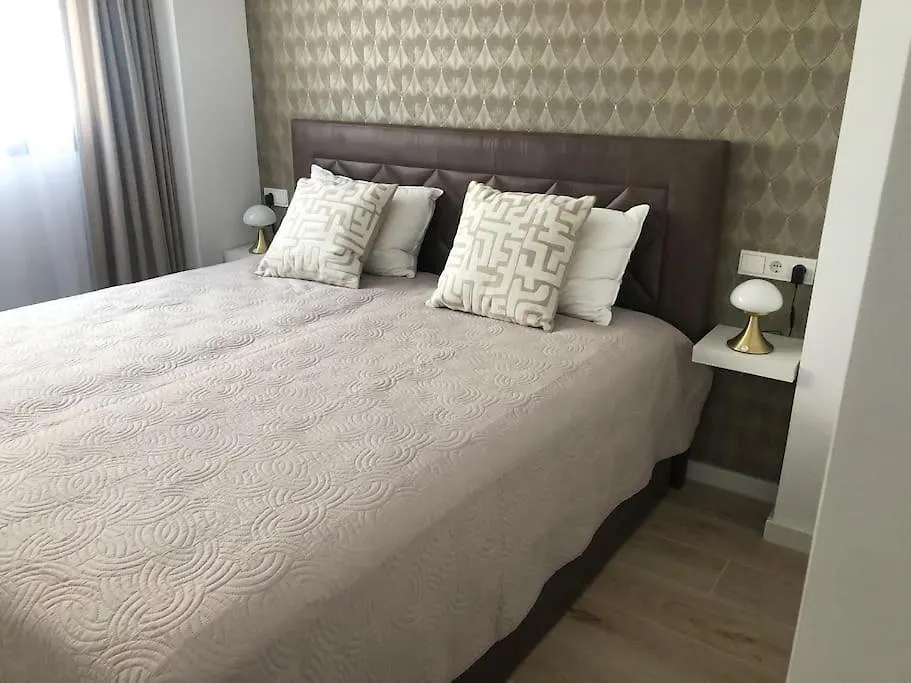 Apartment One80 In Estepona